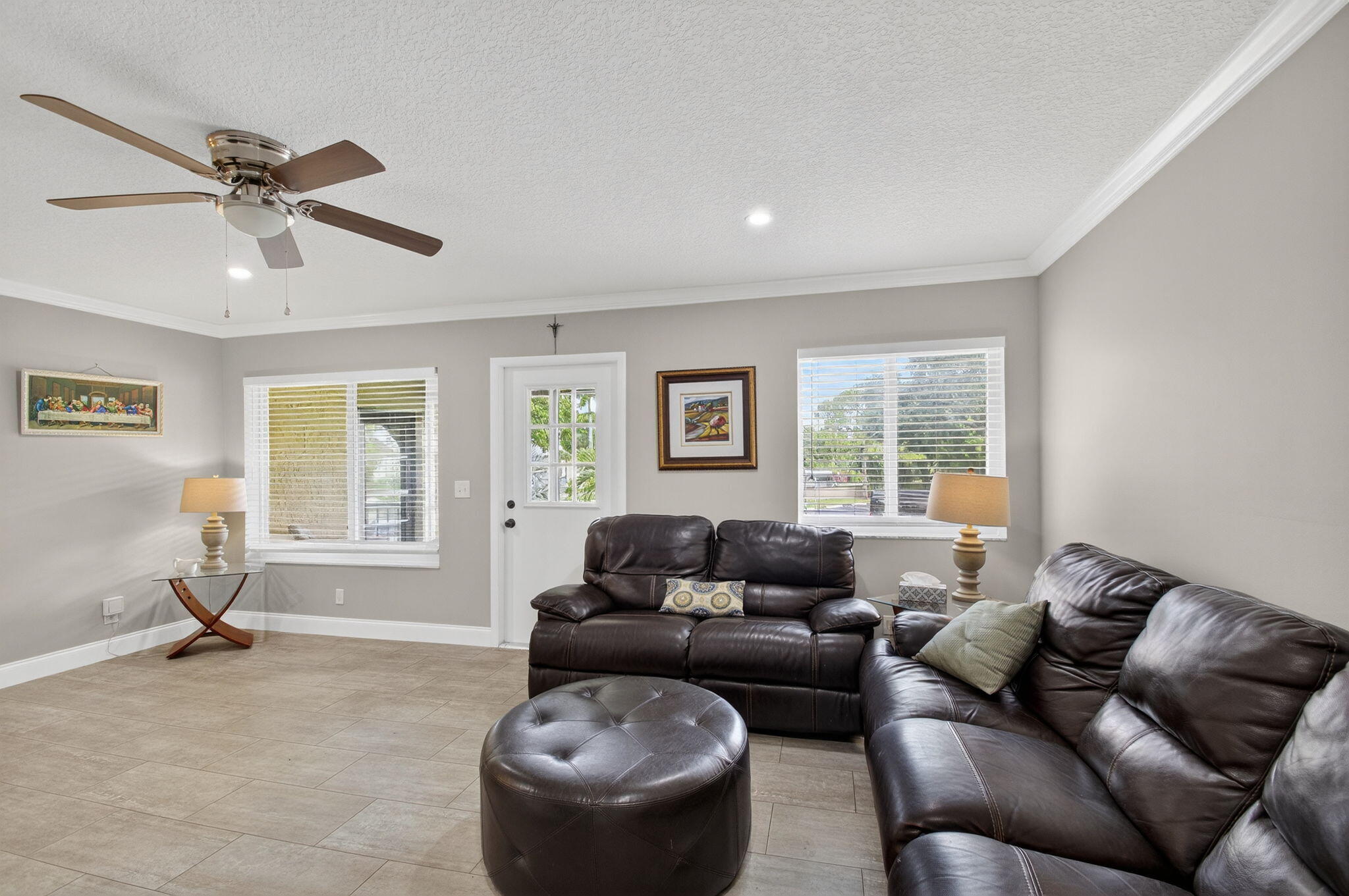 335 Pine Ridge Circle, Unit A2 Greenacres, FL 33463 - Photo 8 of 26 11-web-or-mls-DSC_4771