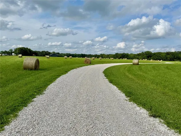 $62,500 | Lot 16 Black Oak Road, Maywood, MO 63454