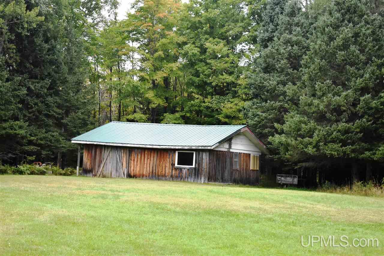 5848 East Maple Ridge 37th Road Rock, MI 49880 - Photo 11 of 30