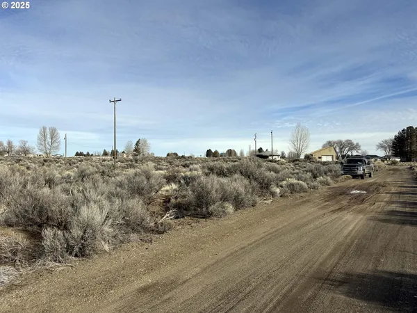 $6,000 | Hemlock Street, Unit TL500, Christmas Valley, OR 97641