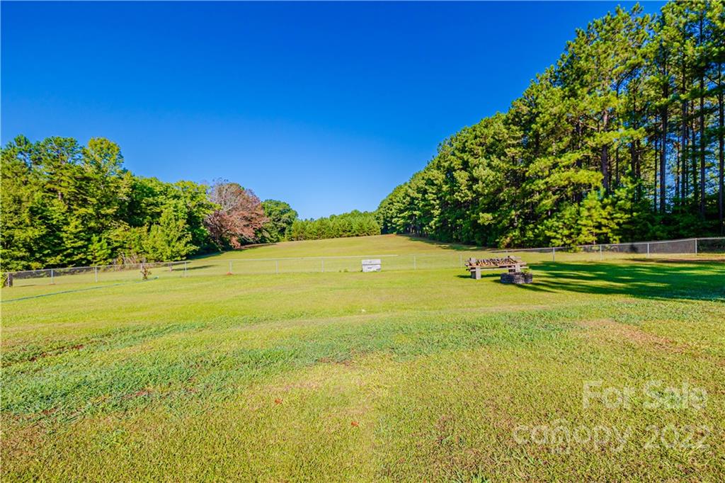 8264 Lockhart Road Sharon, SC 29742 - Photo 45 of 46 a view of an ocean and beach