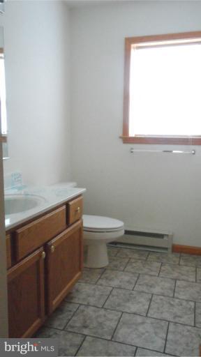 3598 2nd Avenue Edgewater, MD 21037 - Photo 12 of 19 Bath