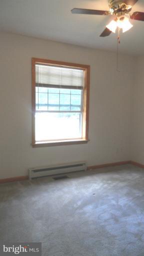 3598 2nd Avenue Edgewater, MD 21037 - Photo 5 of 19 Dining Room