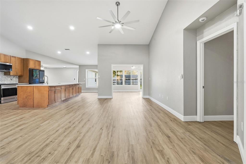 3307 Southeast 18th Court Ocala, FL 34471 - Photo 22 of 64 Gallery Image 22