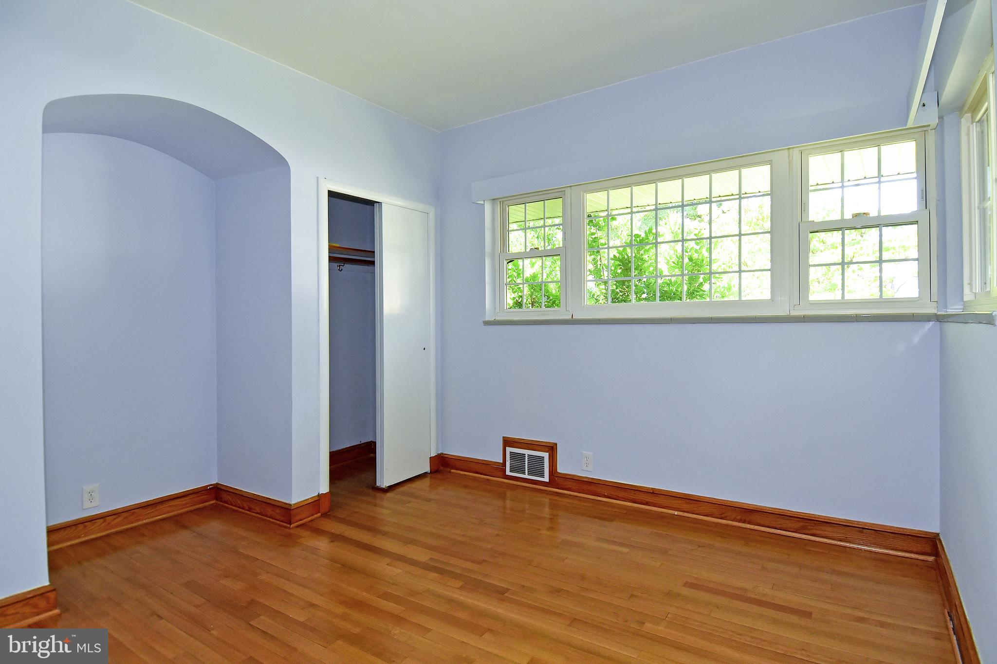 1961 Seminary Road Silver Spring, MD 20910 - Photo 23 of 57
