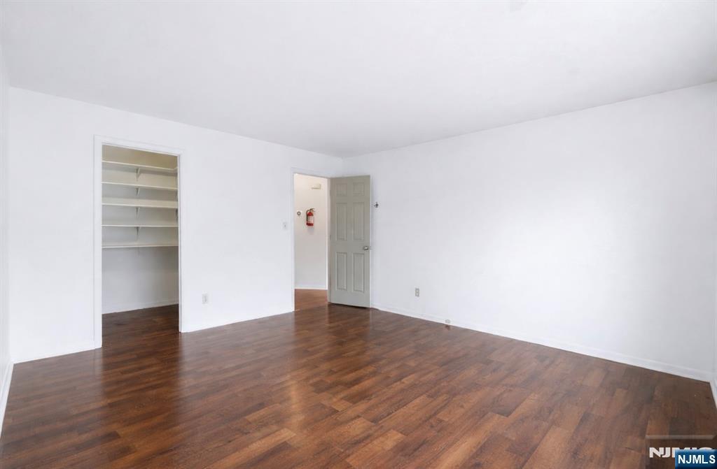 244 Mulberry Road, Unit 7 Ramsey, NJ 07446 - Photo 11 of 25