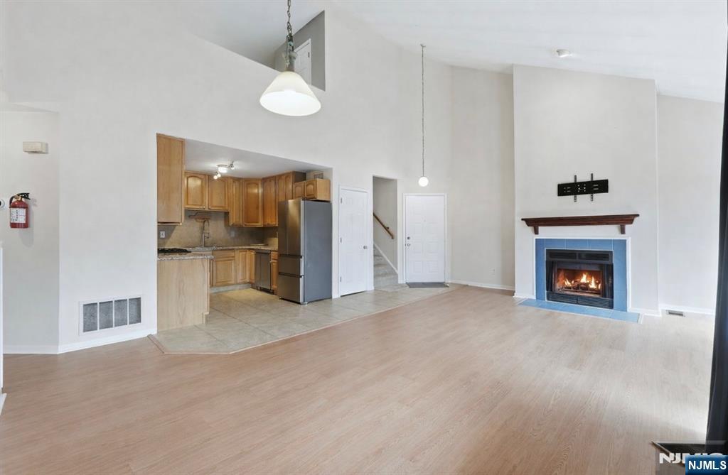 244 Mulberry Road, Unit 7 Ramsey, NJ 07446 - Photo 7 of 25