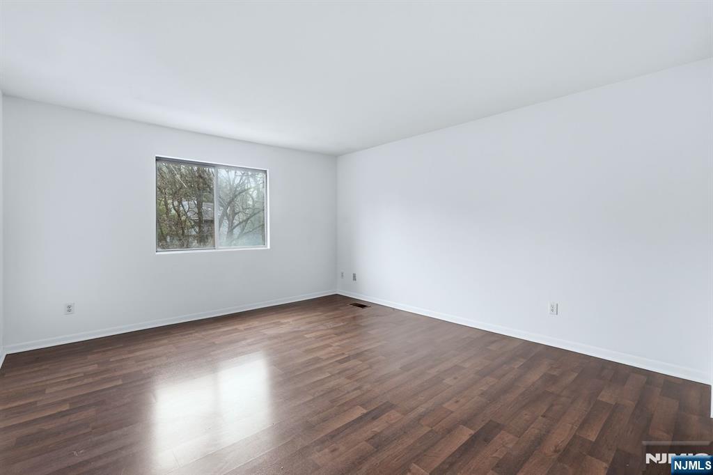 244 Mulberry Road, Unit 7 Ramsey, NJ 07446 - Photo 10 of 25