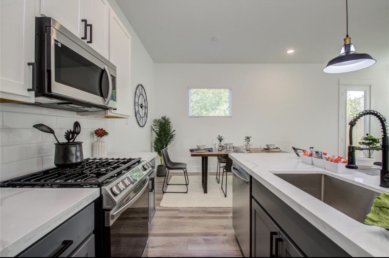 778 West Tidwell Road, Unit I Houston, TX 77091 - Photo 13 of 31