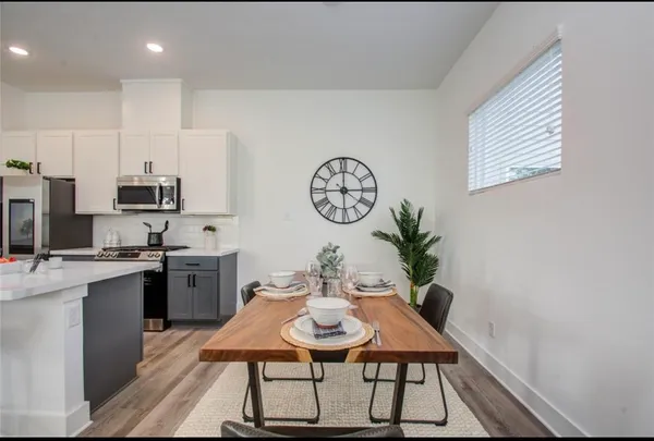 $2,350 | 778 West Tidwell Road, Unit I, Houston, TX 77091