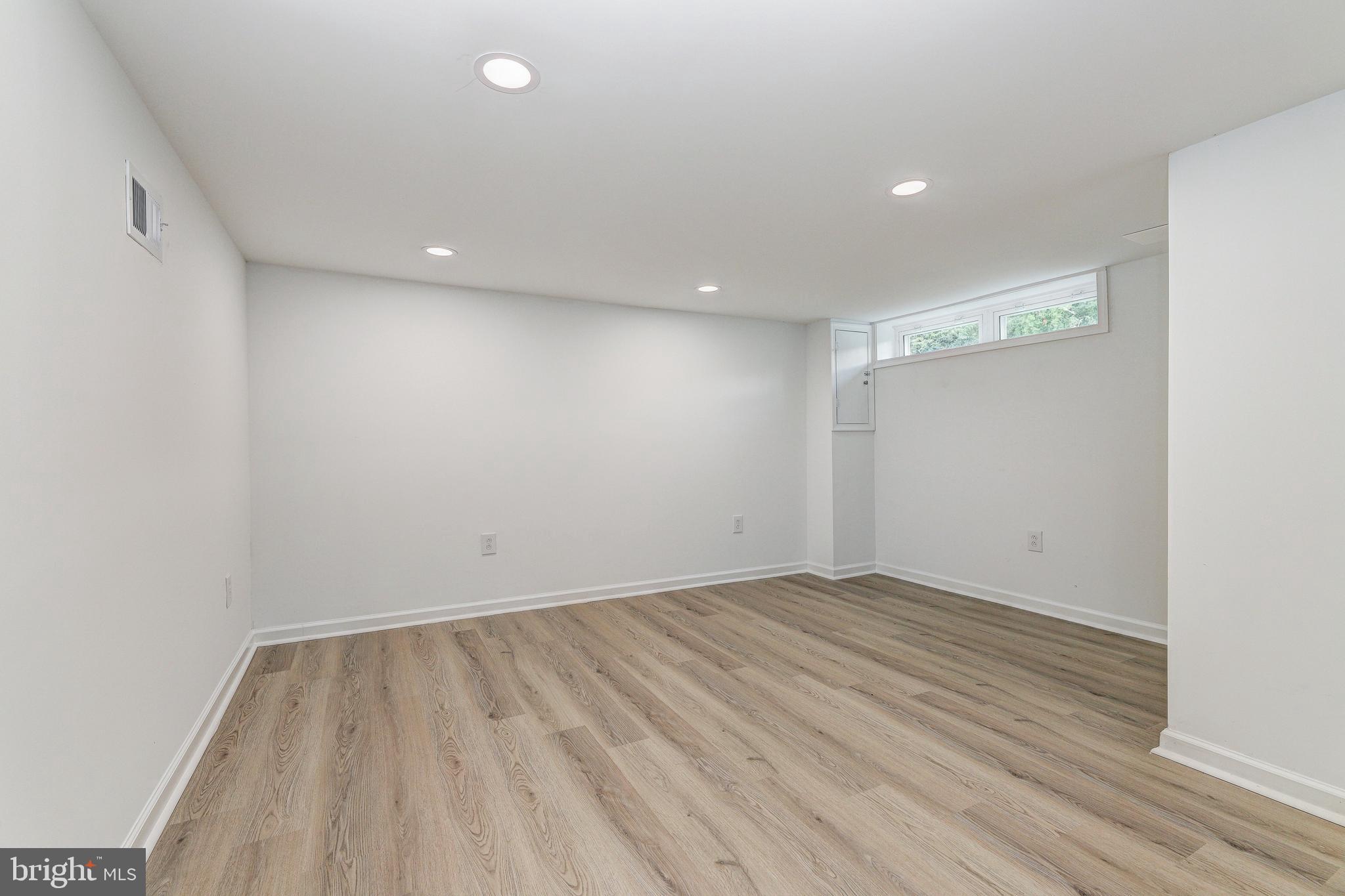 1028 Reverdy Road Baltimore, MD 21212 - Photo 32 of 40 Gallery Image 32