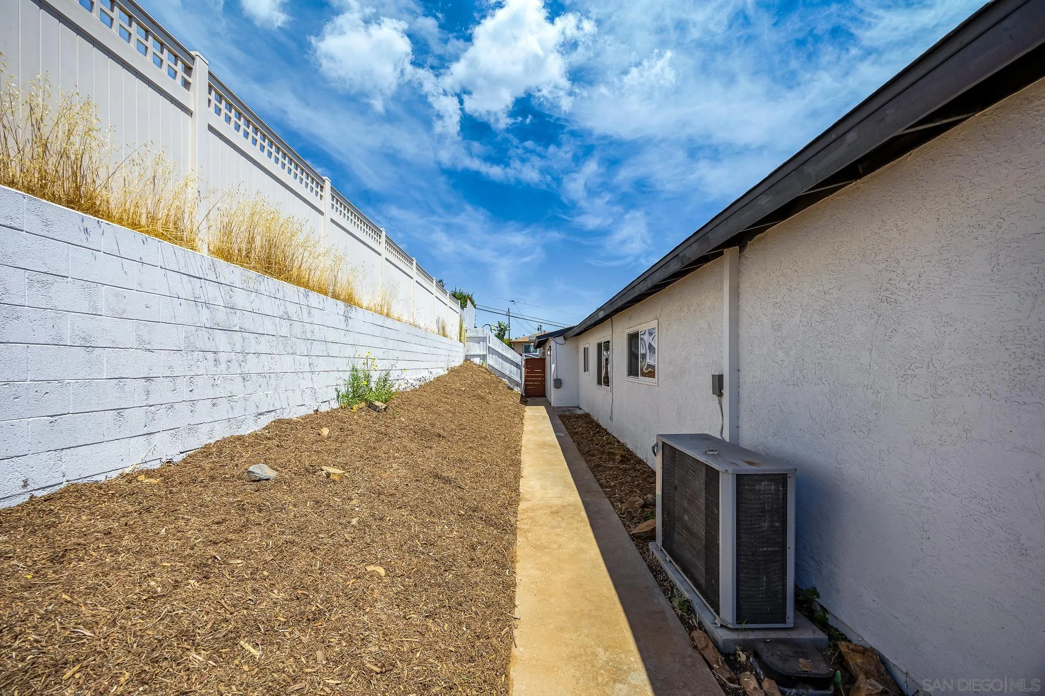 1210 Maria Avenue Spring Valley, CA 91977 - Photo 27 of 39 Gallery Image 27