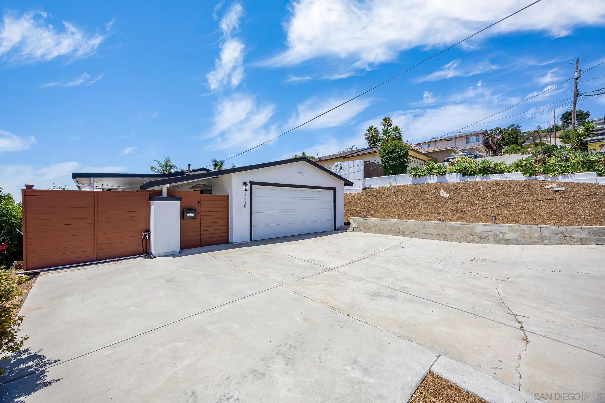 1210 Maria Avenue Spring Valley, CA 91977 - Photo 30 of 39 Gallery Image 30