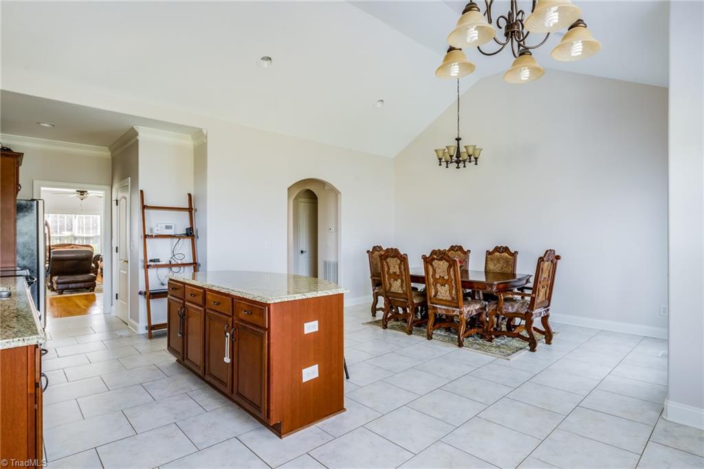 6679 Ridge Run Court Clemmons, NC 27012 - Photo 10 of 30 Gallery Image 10