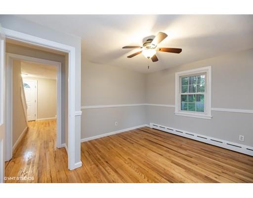 119 White Oak Road Springfield, MA 01128 - Photo 14 of 21 a view of an empty room and window