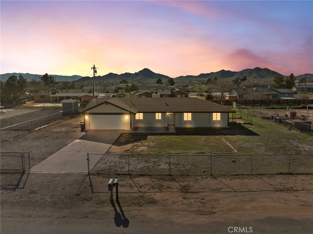 16548 Quinnault Road Apple Valley, CA 92307 - Photo 33 of 38