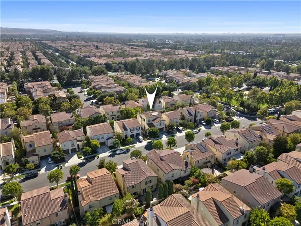 $2,199,888 | 40 Waterspout, Irvine, CA 92620