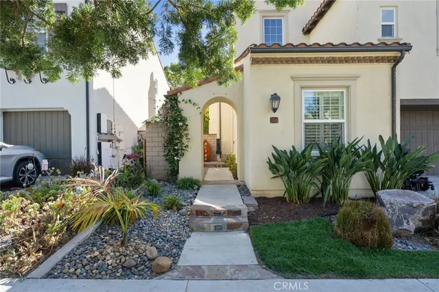 $2,199,888 | 40 Waterspout, Irvine, CA 92620