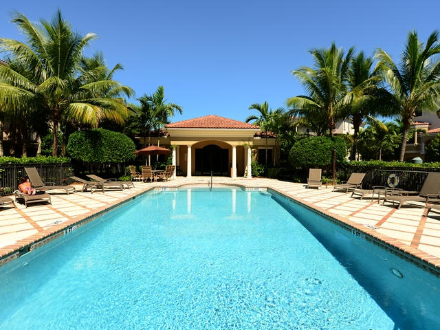 101 Del Sol Circle, Unit 101 Tequesta, FL 33469 - Photo 9 of 9 Community Pool2
