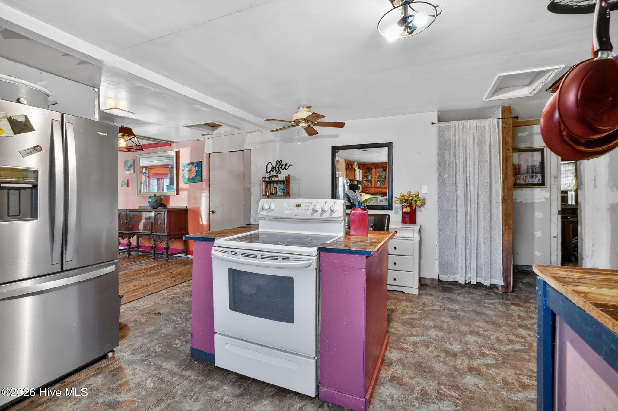 1439 Silverbrook Road Oriental, NC 28571 - Photo 5 of 26 beyc696a6f85d3afd