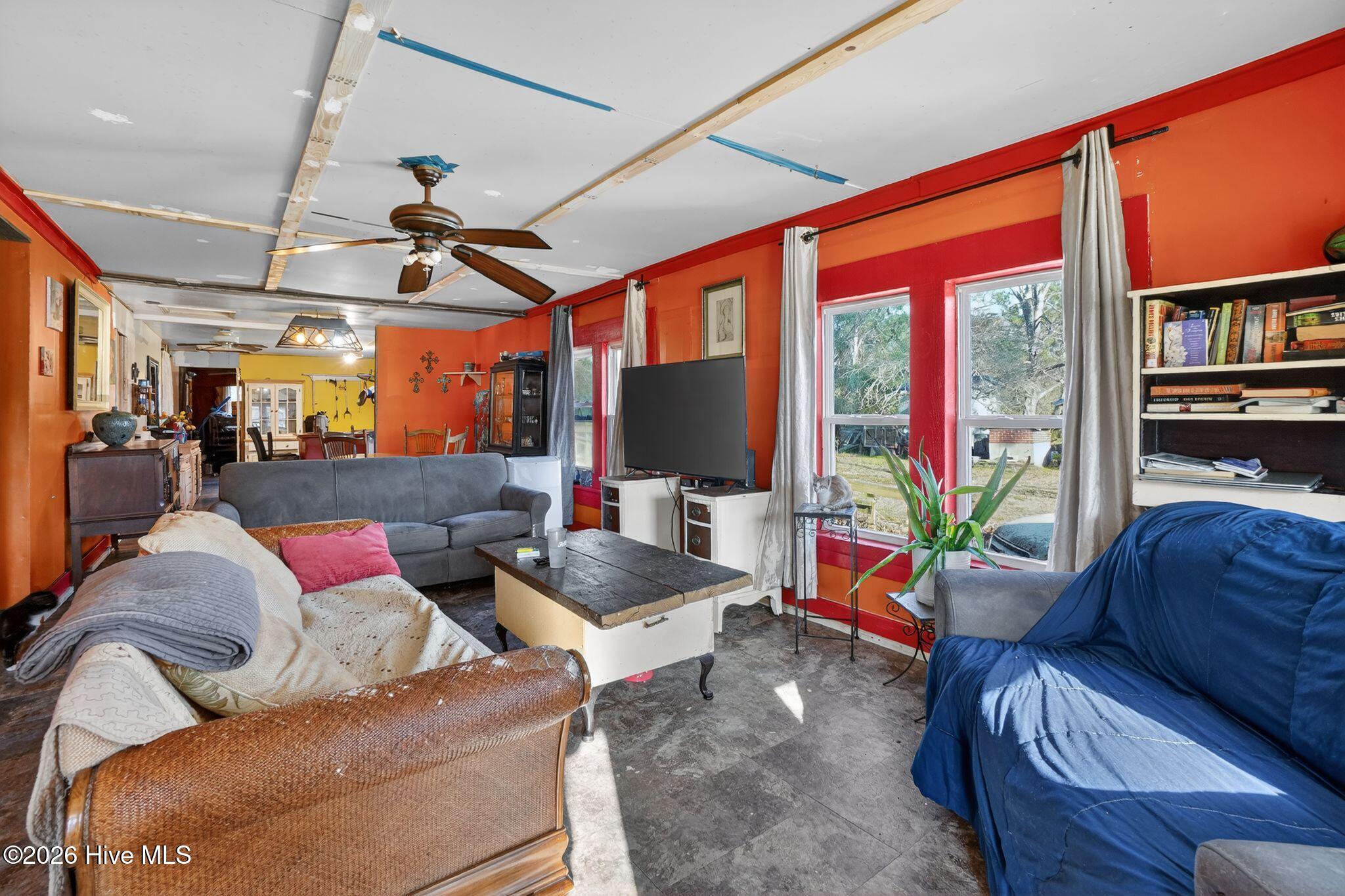 1439 Silverbrook Road Oriental, NC 28571 - Photo 8 of 26 beyc696a6f4739bd2