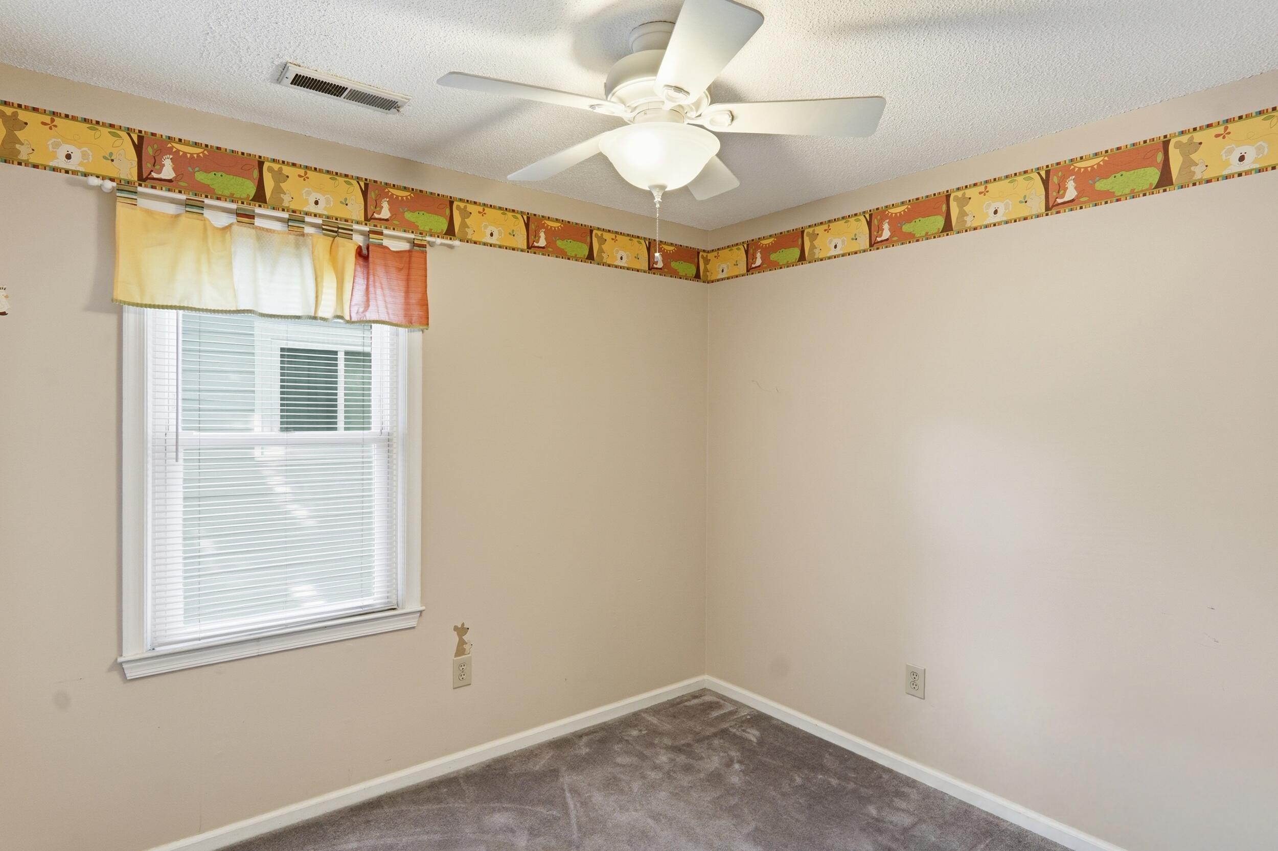 36 Manor Boulevard Hanahan, SC 29410 - Photo 35 of 43 dsc00303_declutter_0d933268