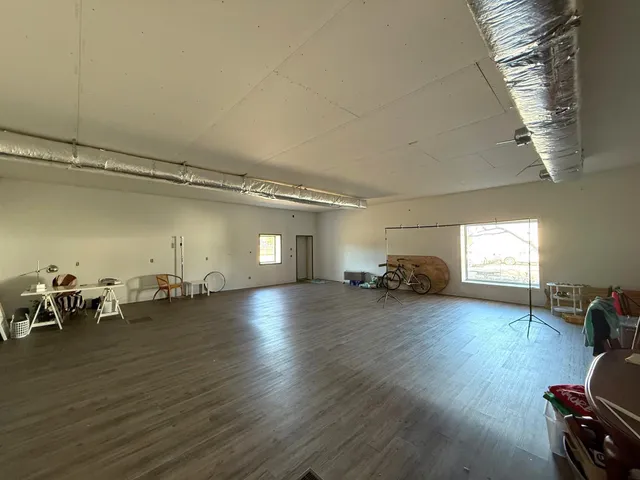 $847,000 | 130-1 Lk Avenue North, Spicer, MN 56288