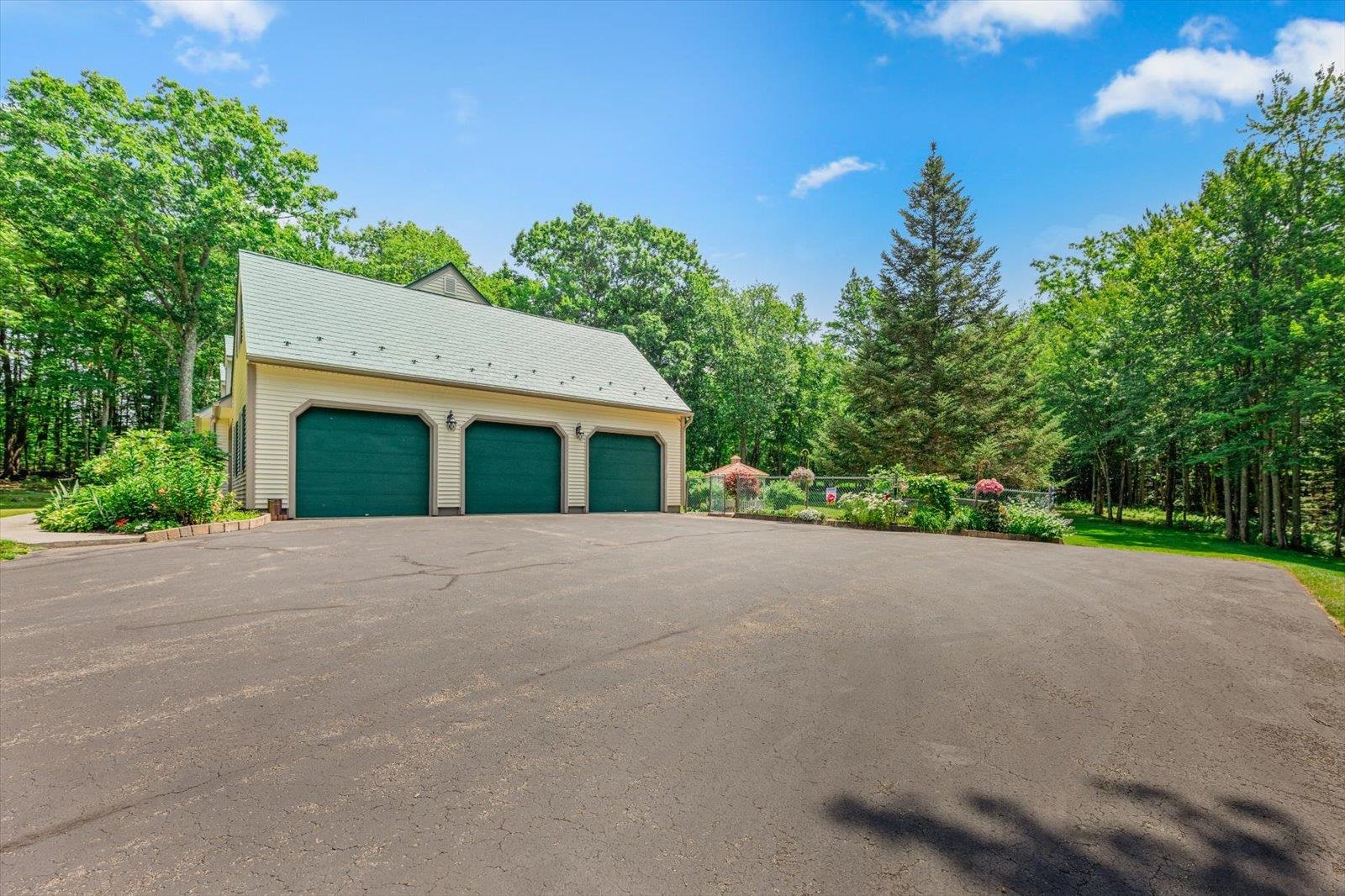 185 Thomas Road Rindge, NH 03461 - Photo 40 of 55