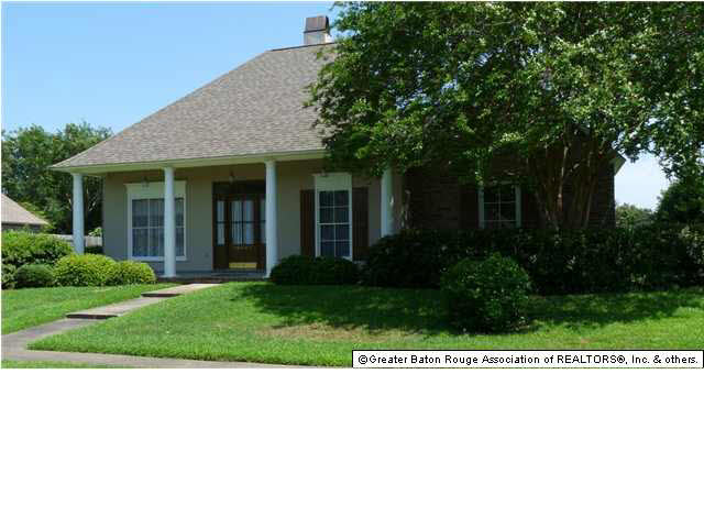 16841 Sunset Point Court Baton Rouge, LA 70816 - Photo 1 of 24 Gallery Image 1