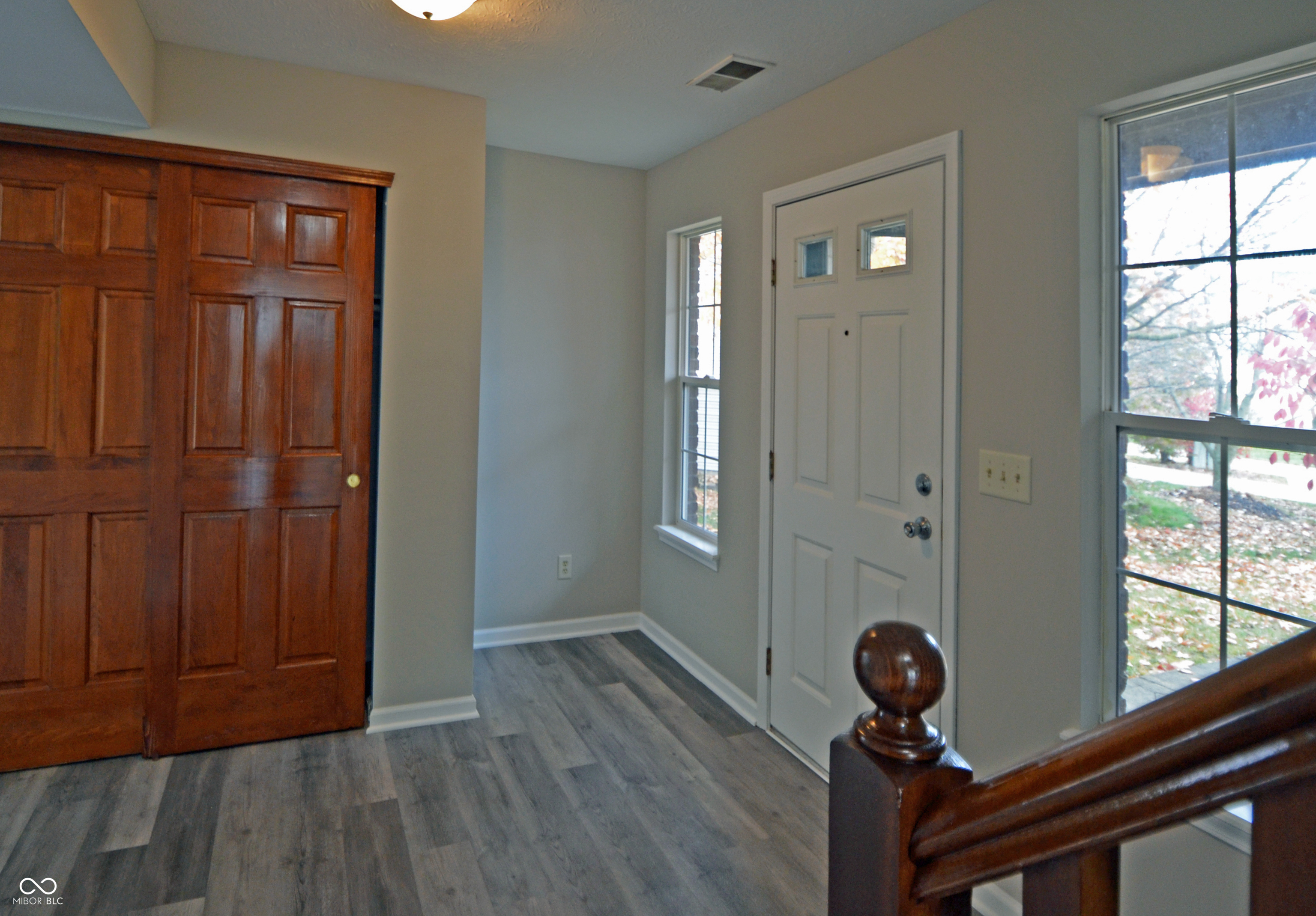 6389 Hillview Circle Fishers, IN 46038 - Photo 12 of 25