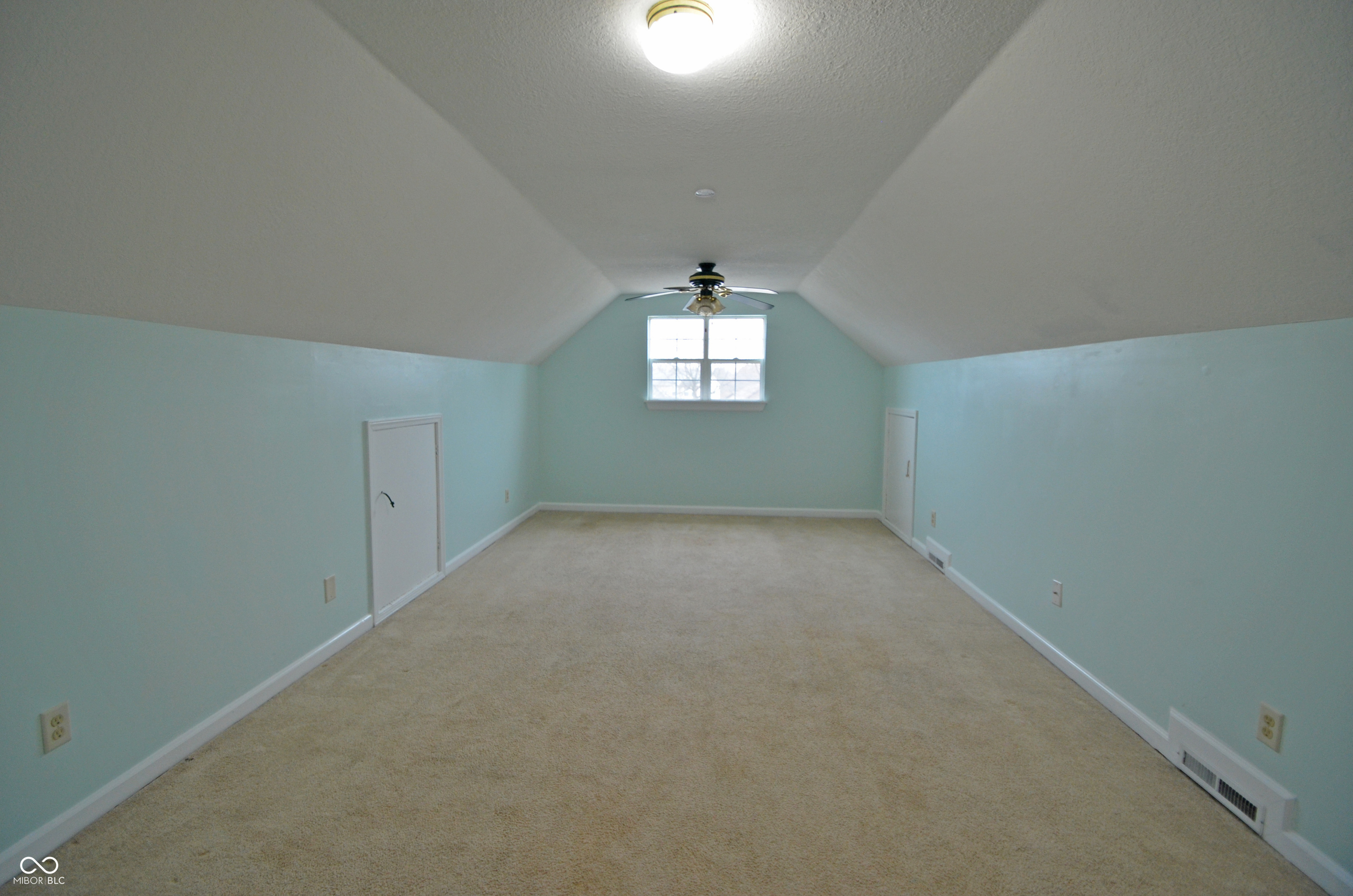 6389 Hillview Circle Fishers, IN 46038 - Photo 19 of 25