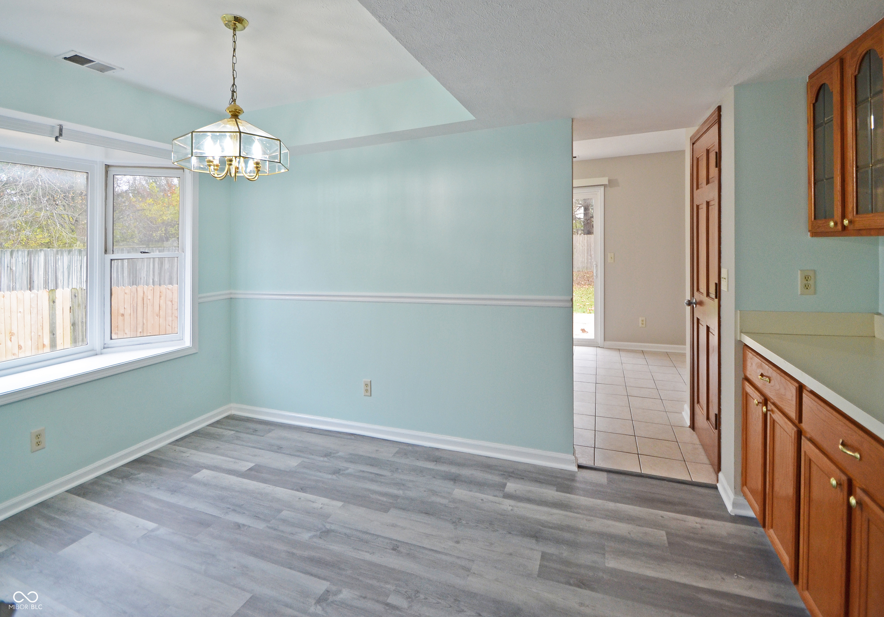 6389 Hillview Circle Fishers, IN 46038 - Photo 10 of 25