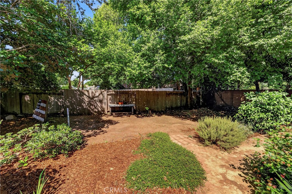 602 Reed Park Drive Chico, CA 95926 - Photo 25 of 33