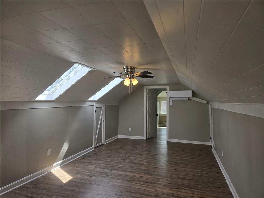 1425 Barclay Hill Road Beaver, PA 15009 - Photo 18 of 30 Owner Suite