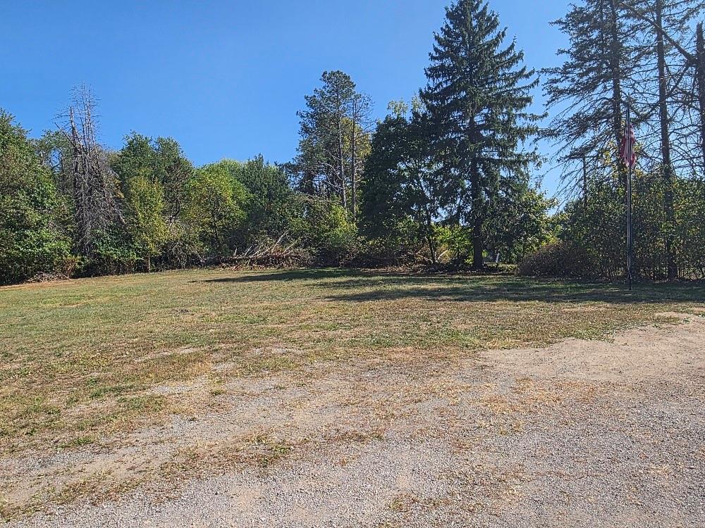 1425 Barclay Hill Road Beaver, PA 15009 - Photo 30 of 30 Flat yard