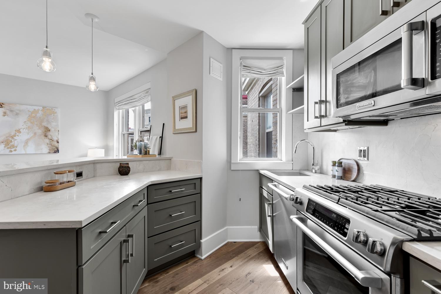 1910 Kalorama Road Northwest, Unit 505 Washington, DC 20009 - Photo 12 of 21 Gallery Image 12