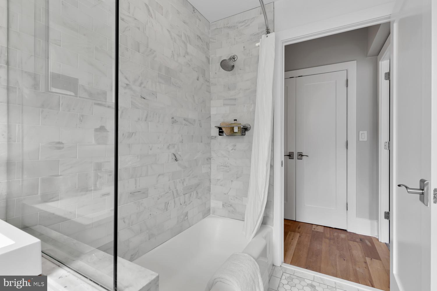 1910 Kalorama Road Northwest, Unit 505 Washington, DC 20009 - Photo 18 of 21 Gallery Image 18