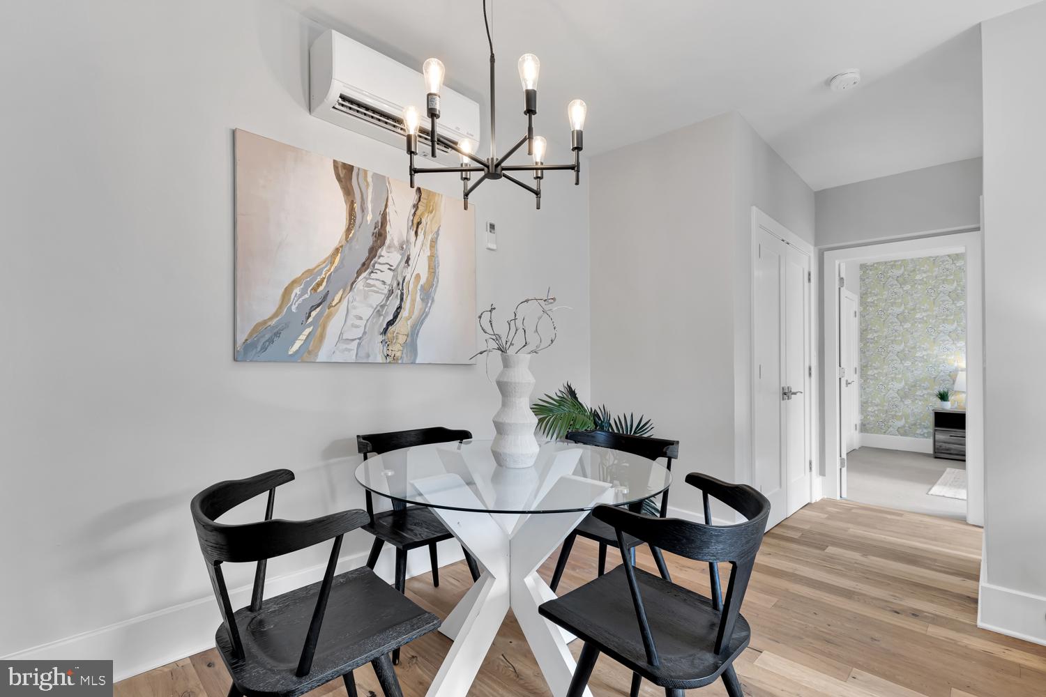 1910 Kalorama Road Northwest, Unit 505 Washington, DC 20009 - Photo 9 of 21 Gallery Image 9