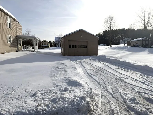 $159,000 | 215 West Park Street, Hermitage, PA 16148