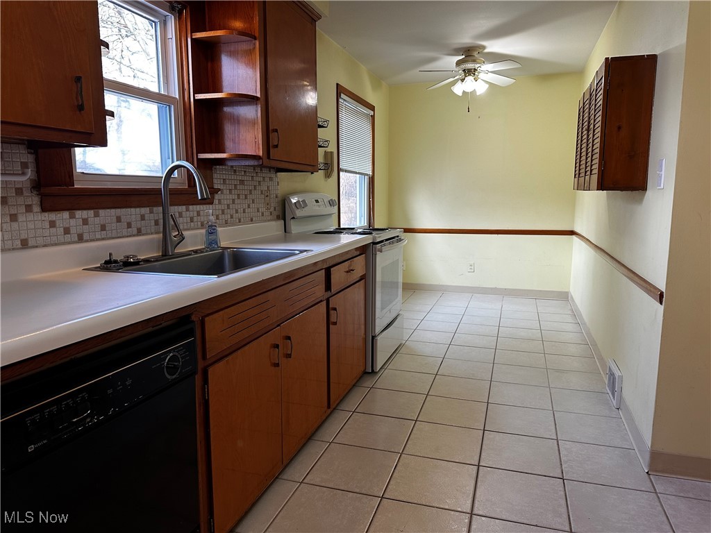 1358 Haverston Road Lyndhurst, OH 44124 - Photo 10 of 20