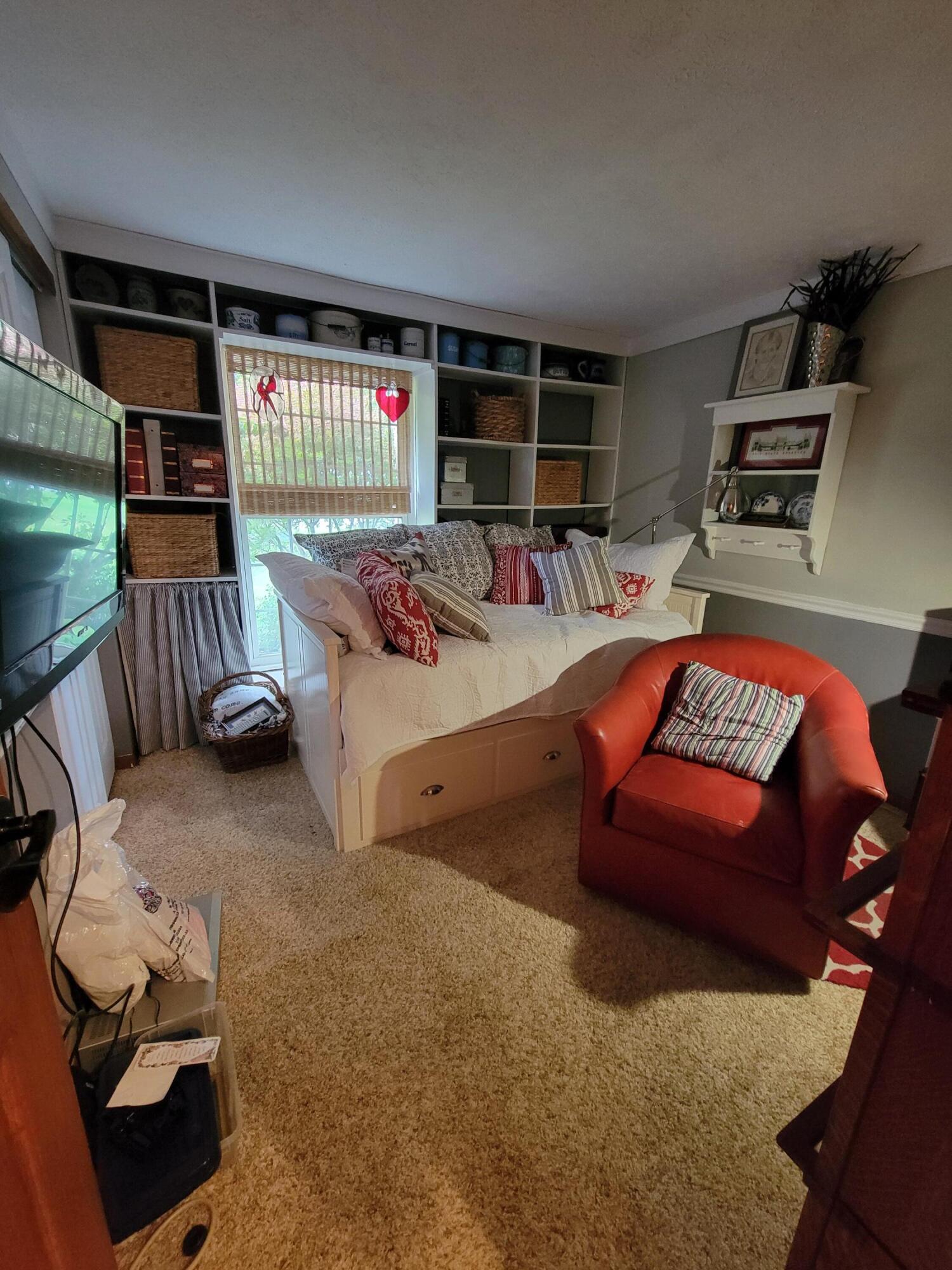 2887 Dayton Springfield Road Springfield, OH 45506 - Photo 22 of 43