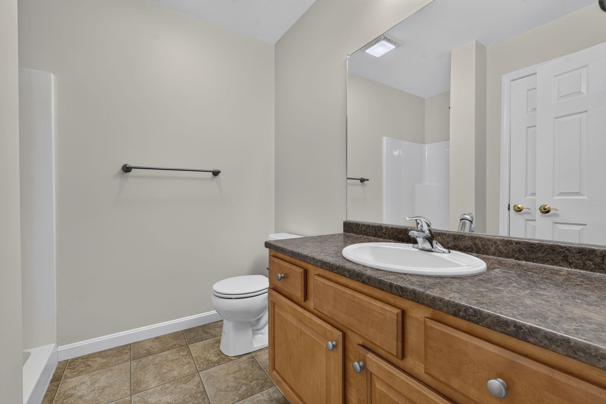 65 Fordway Extension, Unit 202 Derry, NH 03038 - Photo 16 of 32