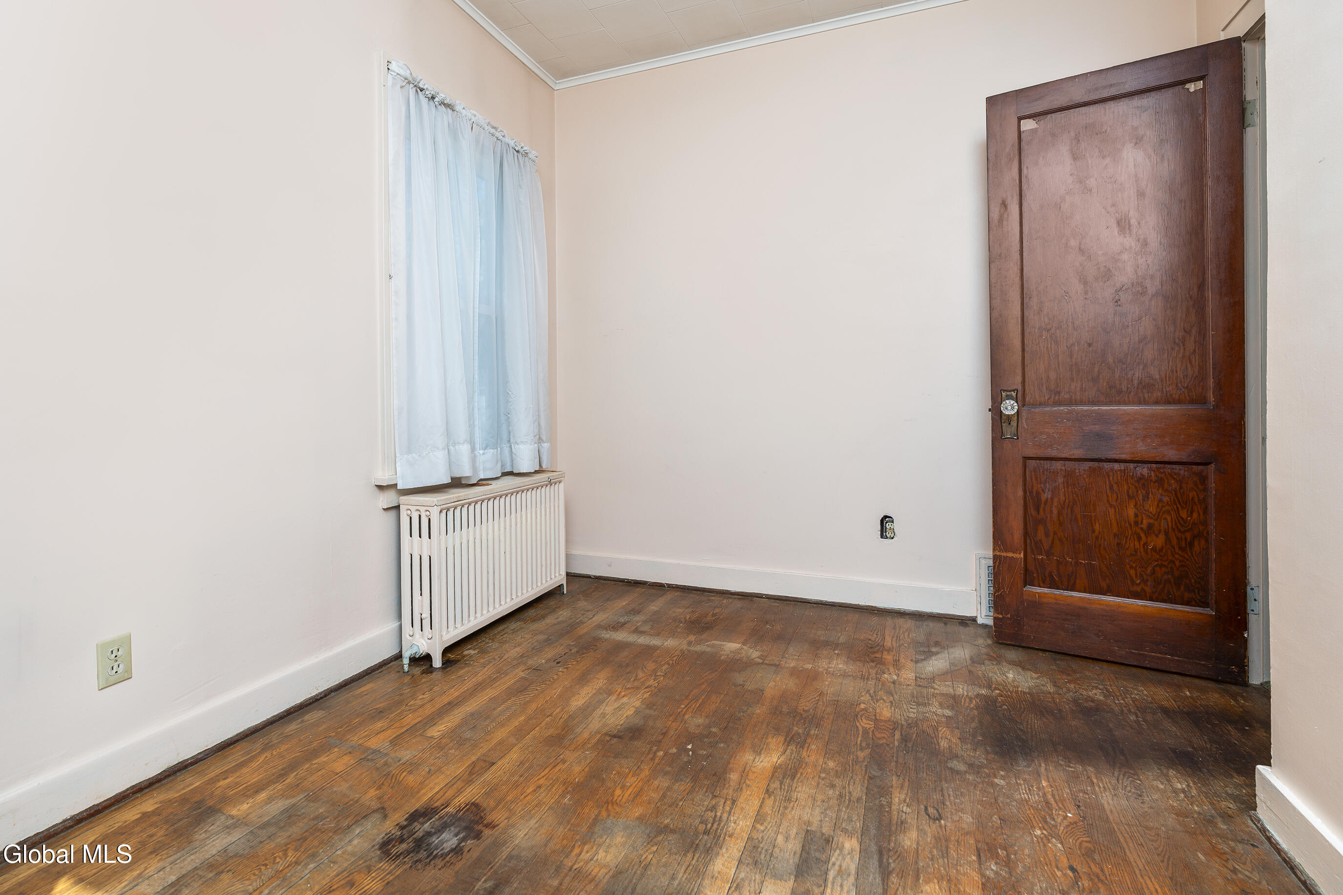 6 Monroe Avenue Bethlehem, NY 12203 - Photo 19 of 37 029-6-Monroe-Ave