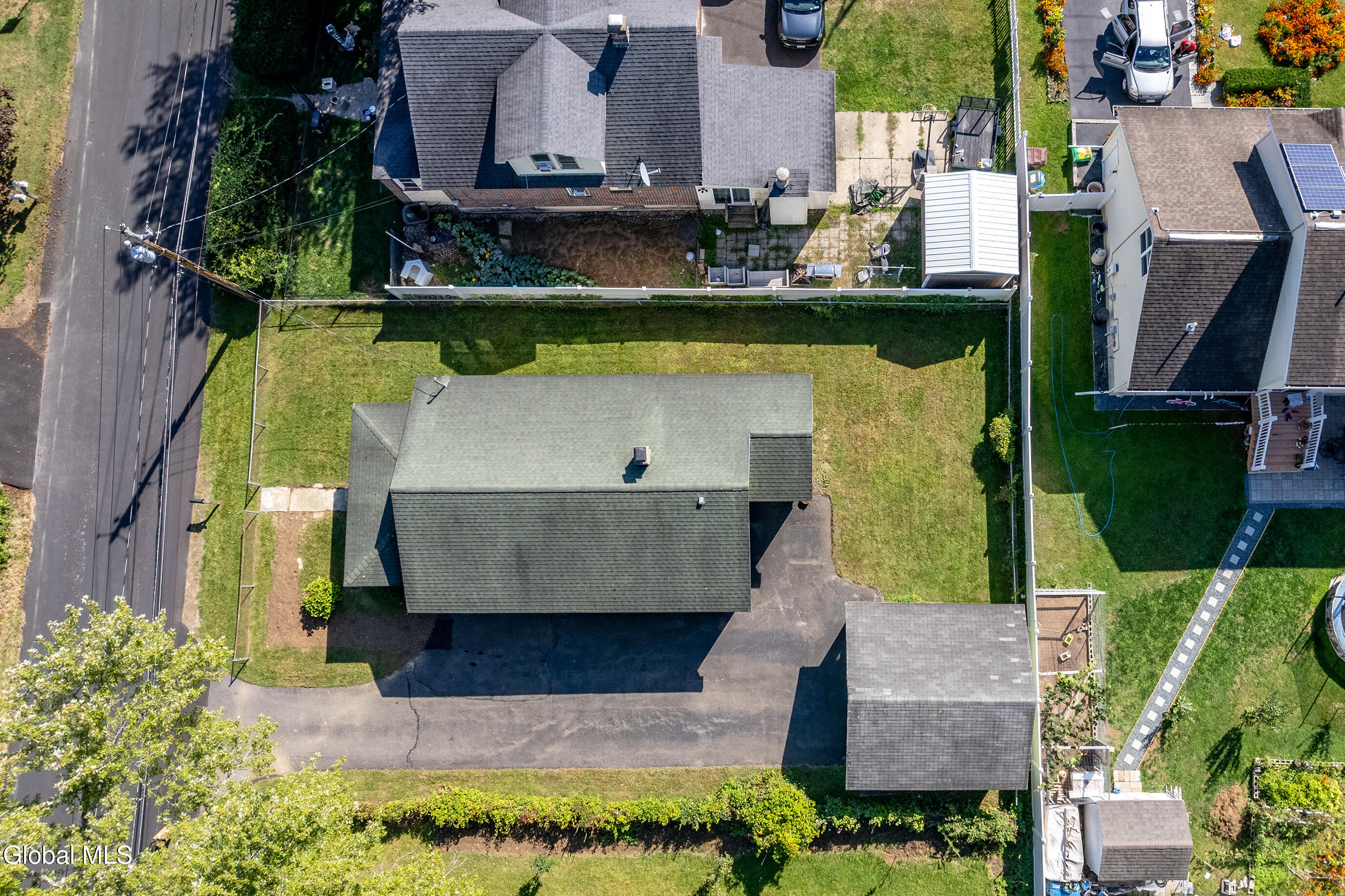 6 Monroe Avenue Bethlehem, NY 12203 - Photo 32 of 37 001-6-Monroe-Ave