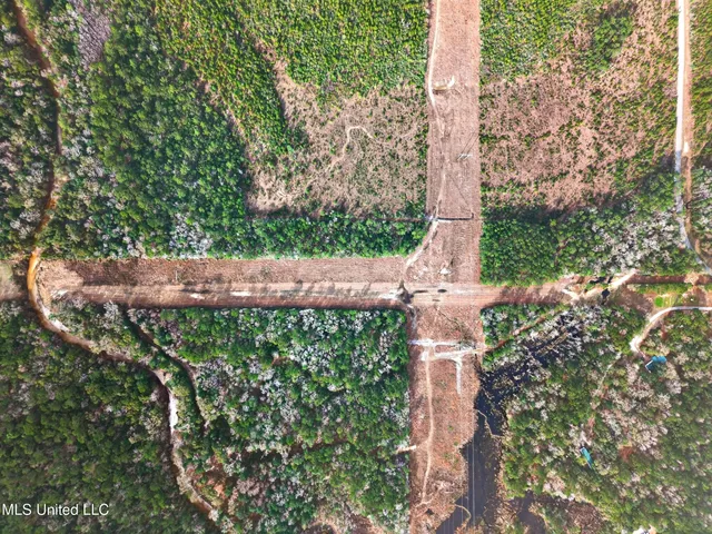 $129,900 | 3509 Road 528, Kiln, MS 39556