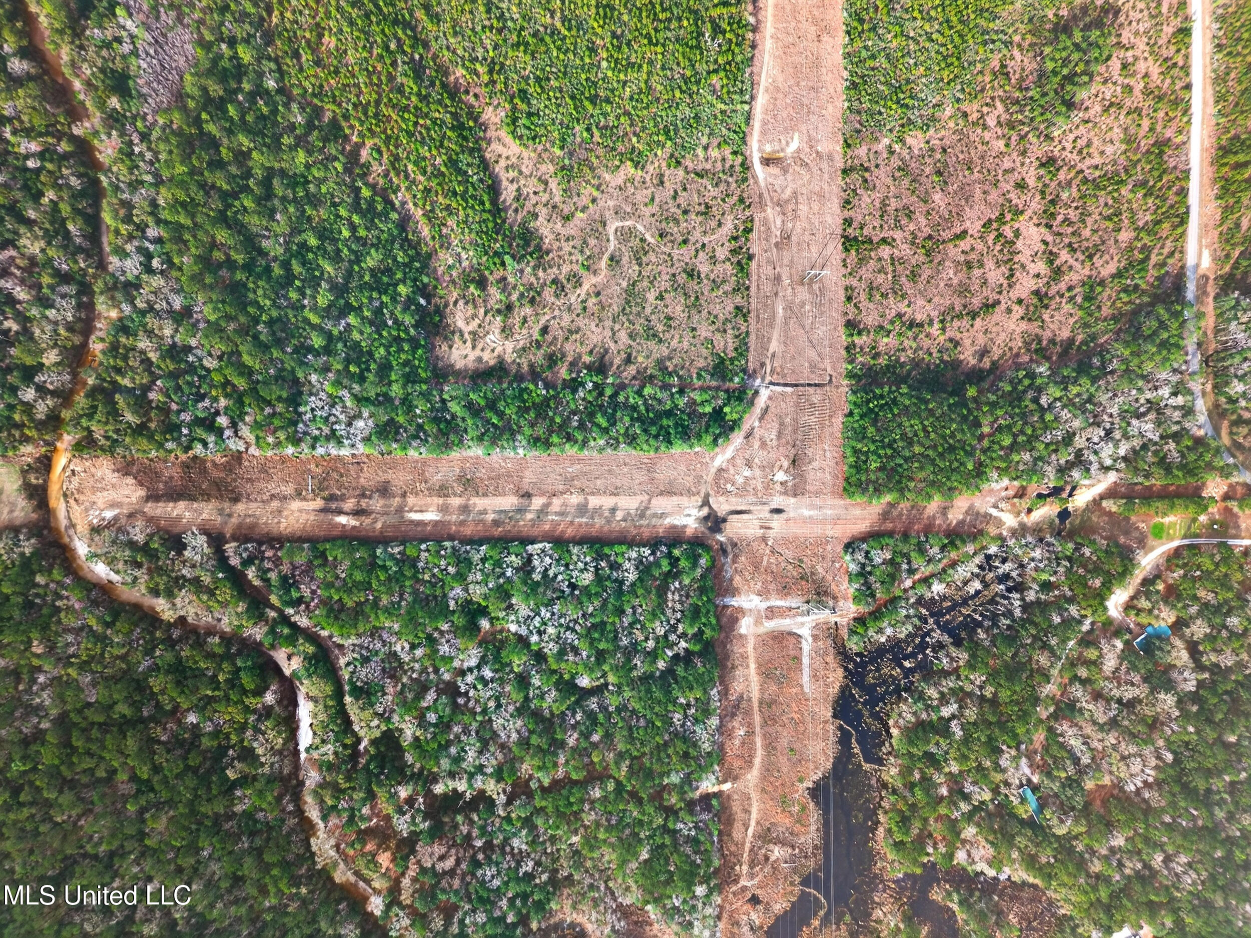 3509 Road 528 Kiln, MS 39556 - Photo 5 of 8 1_dji_20260112140335_0132_d