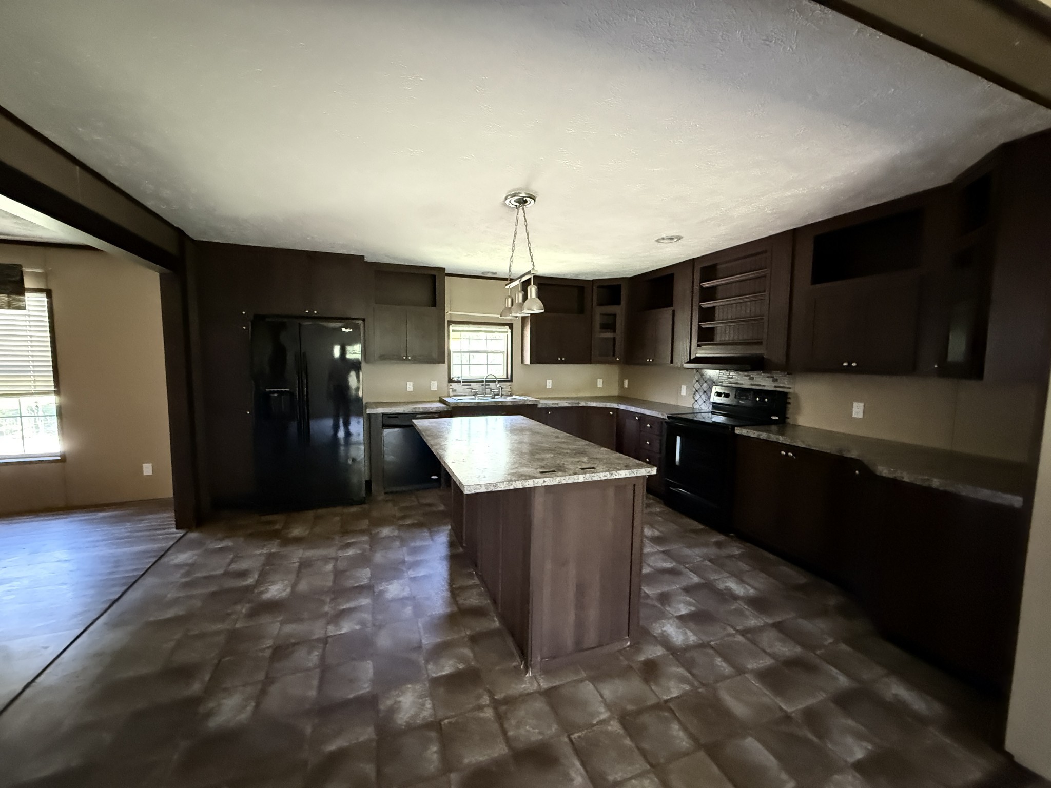 1069 Lucas Ridge Lane Waverly, TN 37185 - Photo 17 of 39 Gallery Image 17