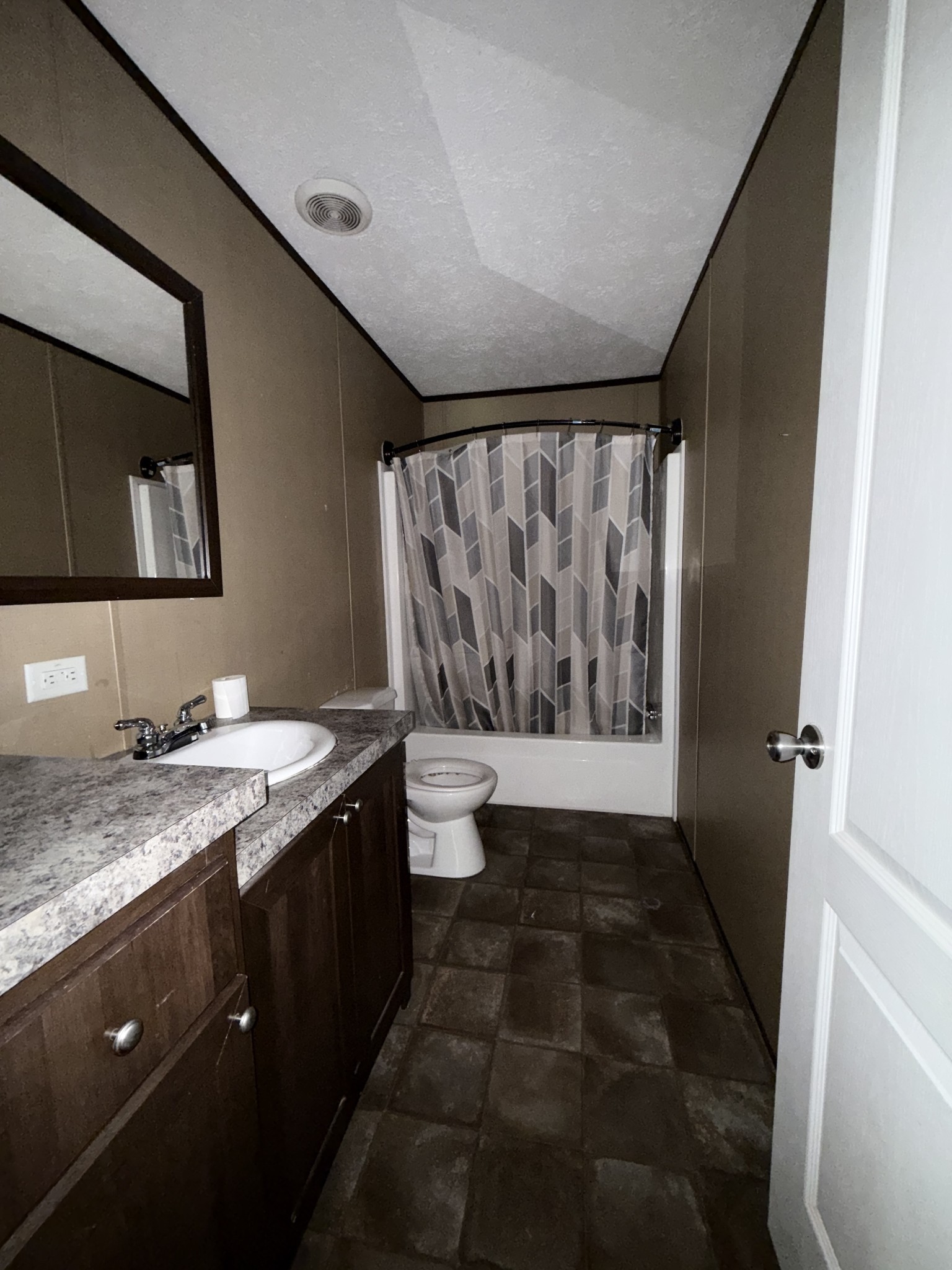 1069 Lucas Ridge Lane Waverly, TN 37185 - Photo 36 of 39 Gallery Image 36