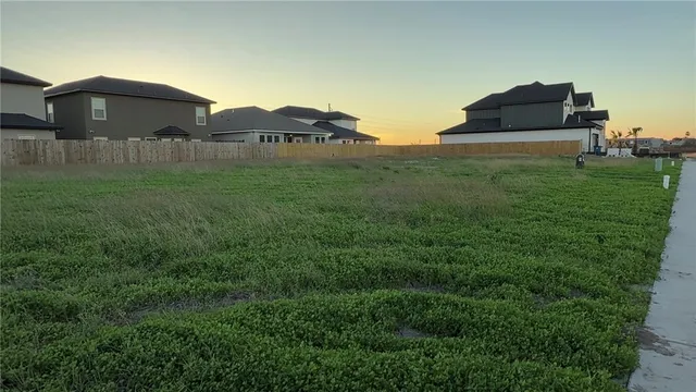 $67,500 | 1807 Clapper Rail Drive, Portland, TX 78374