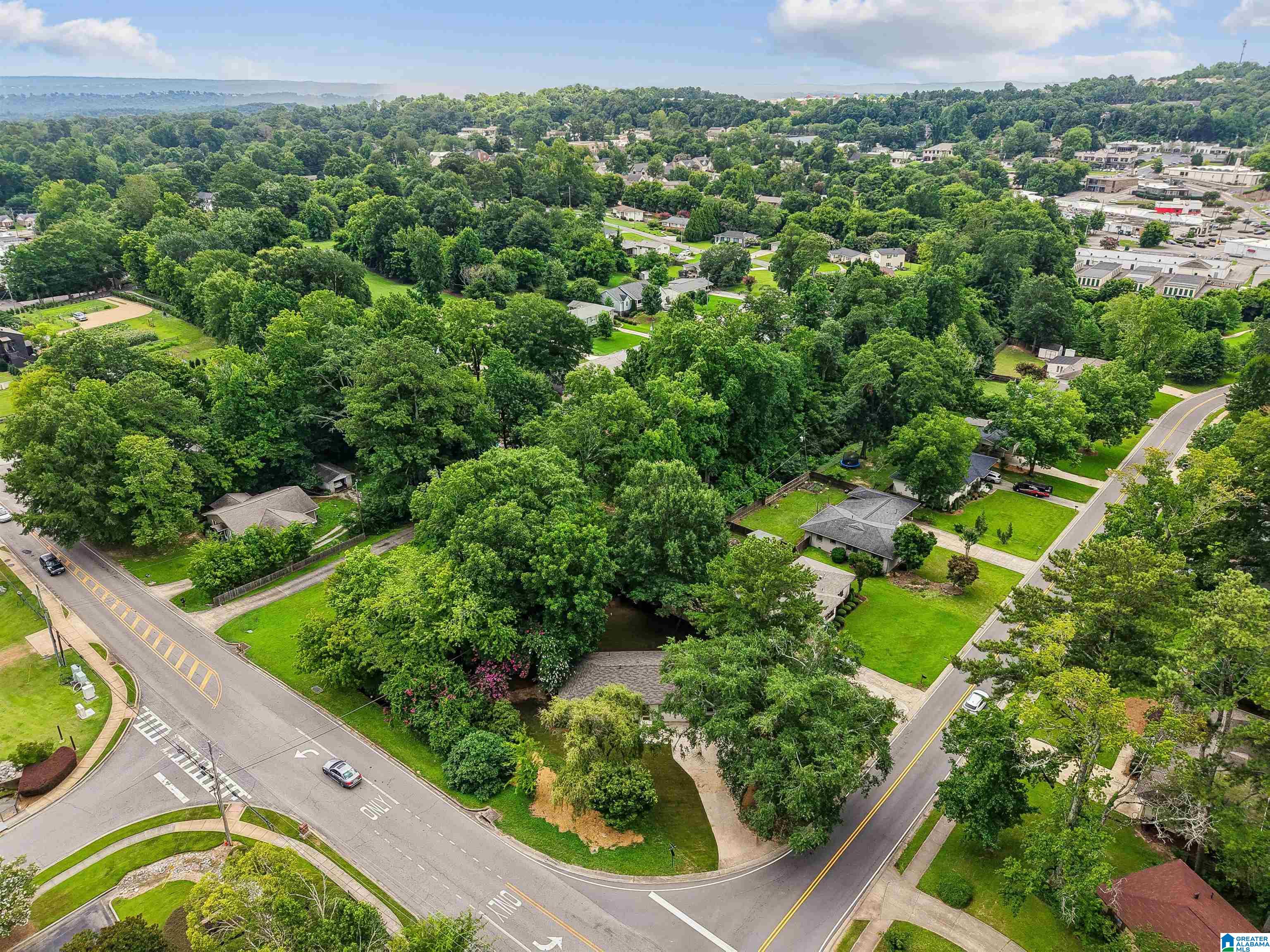 4001 Dolly Ridge Road Vestavia Hills, AL 35243 - Photo 31 of 42 Gallery Image 31
